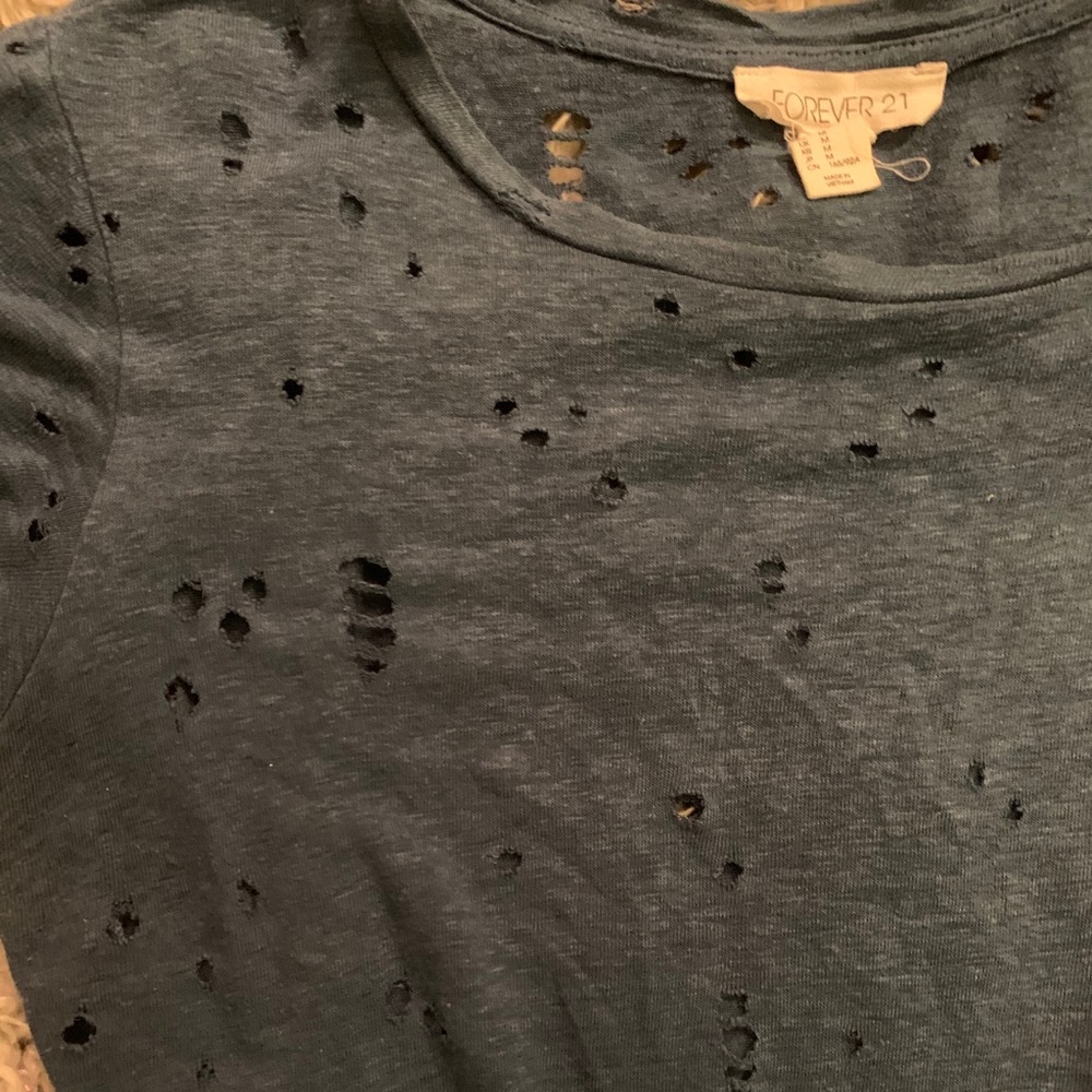 Distressed tee - Picture 3 of 3
